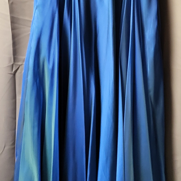 Angela & Alison Graduation Dress - Picture 7 of 7